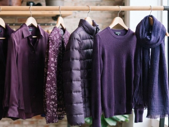 秋に紫の服がおかしく見える理由